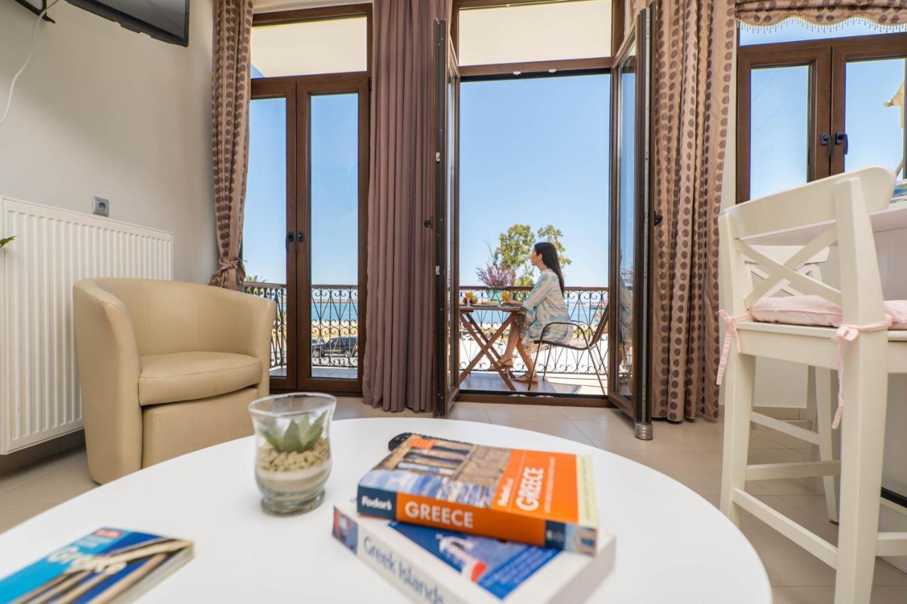 Blue Sea Relax Apartment 罗希姆诺 外观 照片