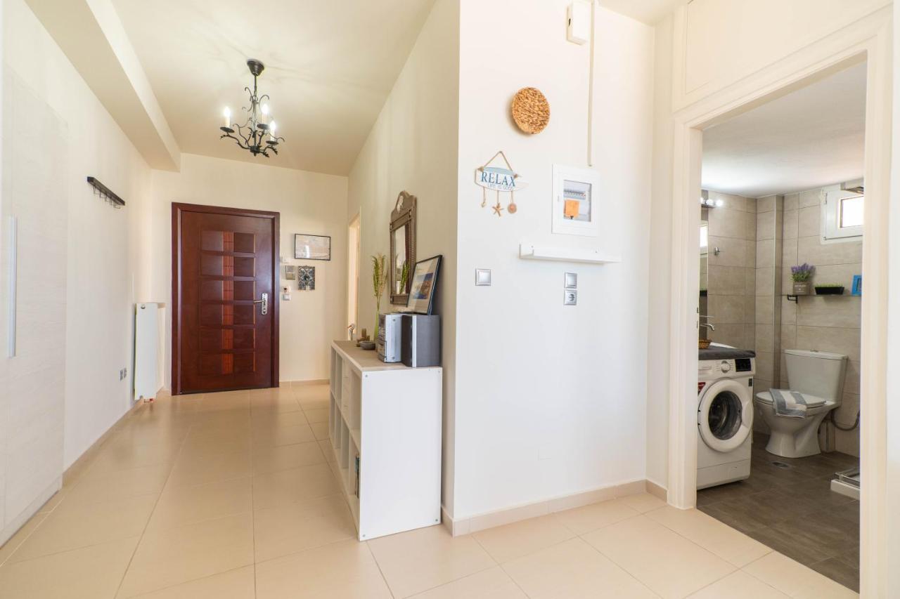 Blue Sea Relax Apartment 罗希姆诺 外观 照片