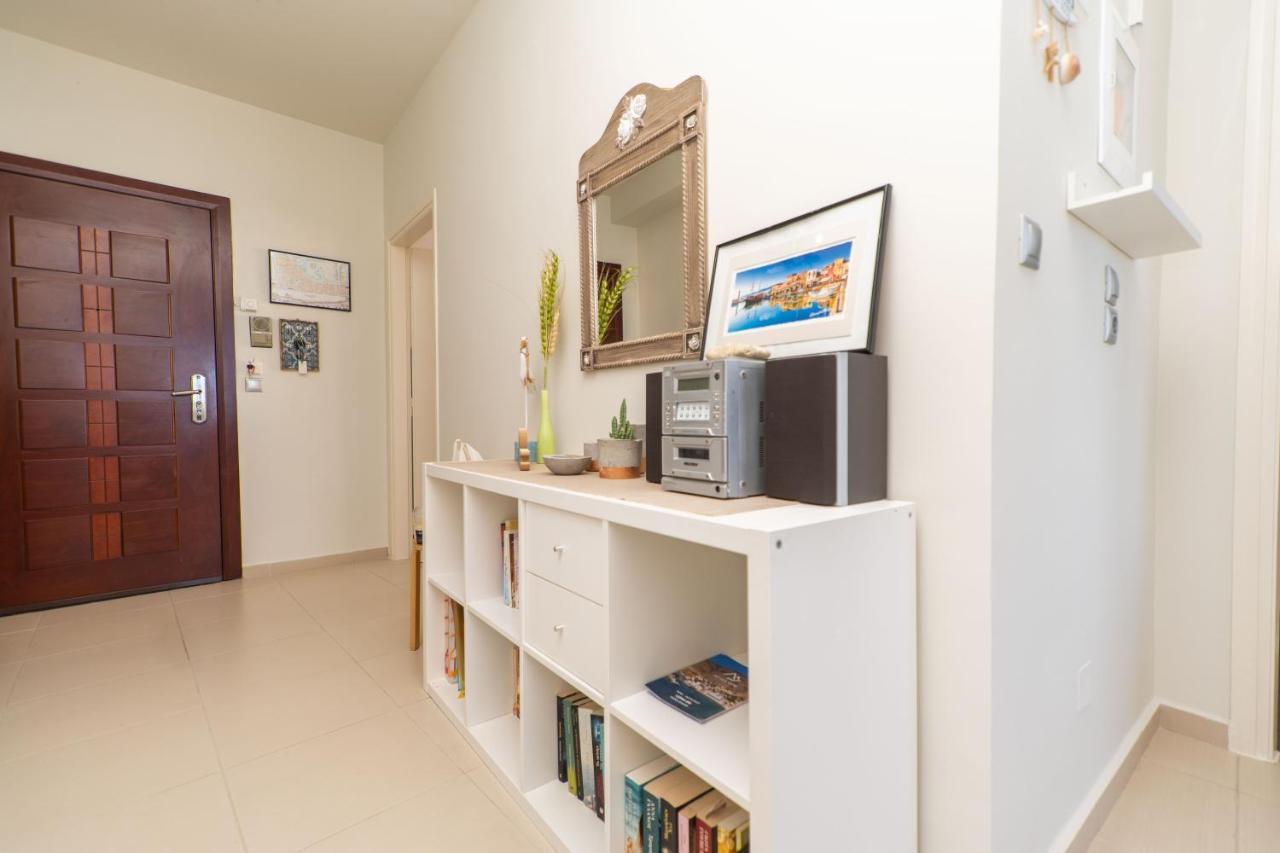 Blue Sea Relax Apartment 罗希姆诺 外观 照片